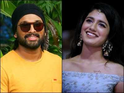 ‘Wink Girl’ Priya Prakash Varrier shares exclusive pics with Allu Arjun and reveals about the missed opportunity
