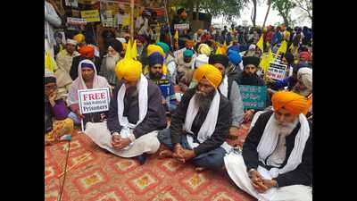 Amritsar: Jagtar Singh Hawara's panel stages dharna outside jail