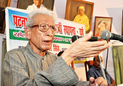 Namvar Singh, doyen of Hindi literary criticism, passes away