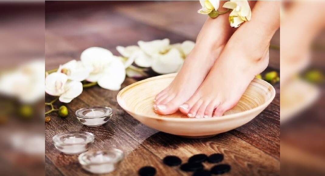Best Essential Oils For Dry Feet Treatment