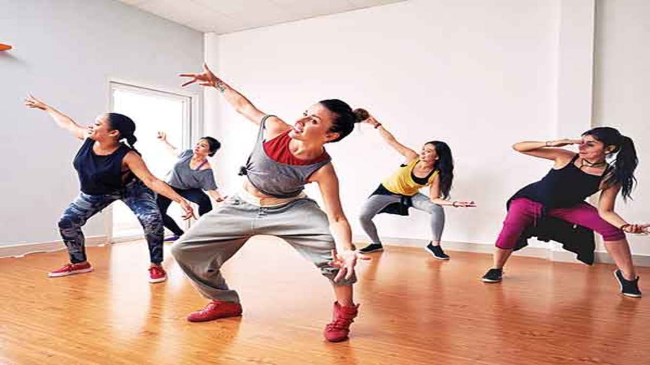 Ready for 'badass ballerina' and 'Bolly-hop' dance workouts? - Times of  India