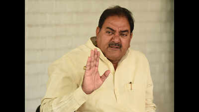 Congress MLAs ask speaker to find out if Abhay Singh Chautala has enough MLAs to be LoP