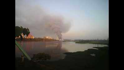Kochi: Fire breaks out at Brahmapuram waste management plant