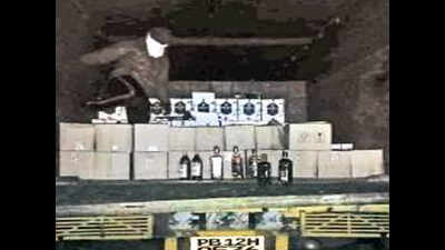 Booze smuggling goes few pegs up | Chandigarh News - Times of India