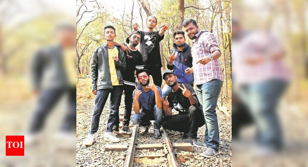 City hip-hop artistes give a ‘rap’chik tribute to Nagpur - Times of India