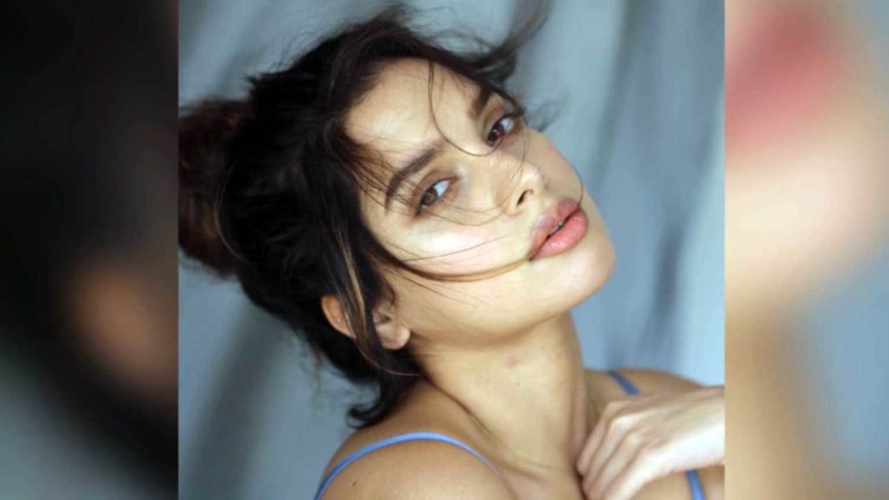 Tanya Hope set to debut in Kannada films with Yajamana | Kannada Movie News  - Times of India