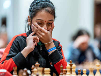 Divya Deshmukh surprises yet another Russian IM; Swapnil Dhopade held