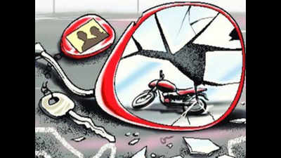 No helmets: Biker injured, pillion rider killed in head-on collision with motorcycle