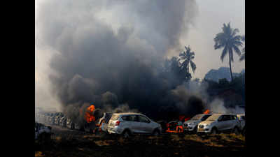 184 Utoo cars parked at private land in Porur gutted in blaze