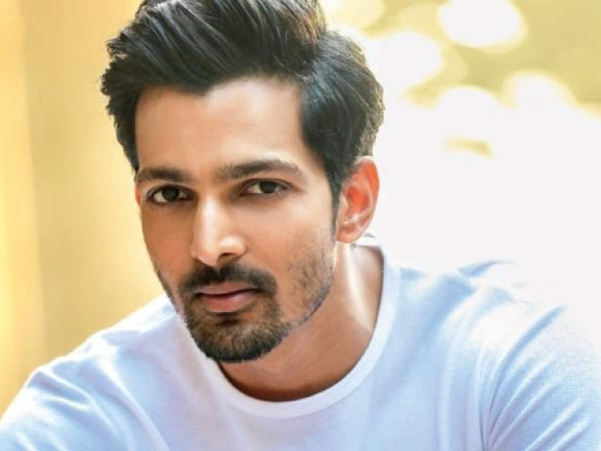 Harshvardhan Rane recalls odd-jobs as waiter, courier boy; joining call  centres to learn English for free | Bollywood - Hindustan Times