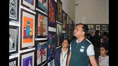 Art exhibition organised by city school students
