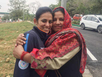 Parents play pivotal roles at shooting World Cup in Delhi