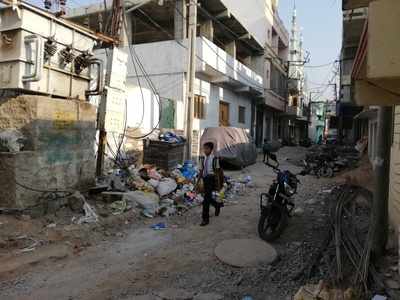 Uncleared garbage creates health scare.