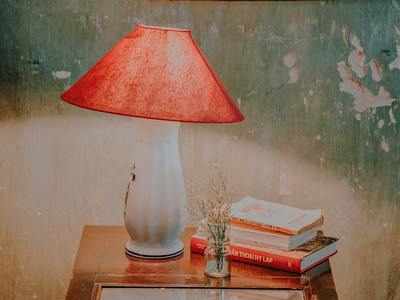 Table Lamps-Flamboyant styles to add to your rooms
