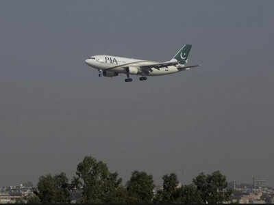 Pak stops its domestic and international flight operations from Lahore and other places