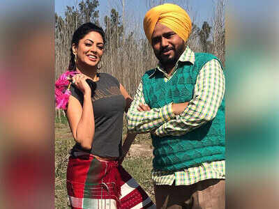 Mindo Taseeldarni: Kavita Kaushik shares behind the camera fun from the sets