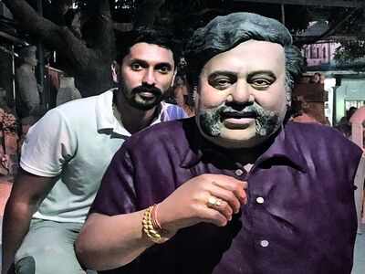 Arun Yogiraj sculpts late actor Ambareesh | Kannada Movie News - Times ...
