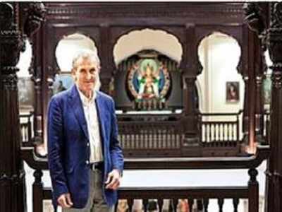 ‘Museums are where public history could be examined and rewritten’