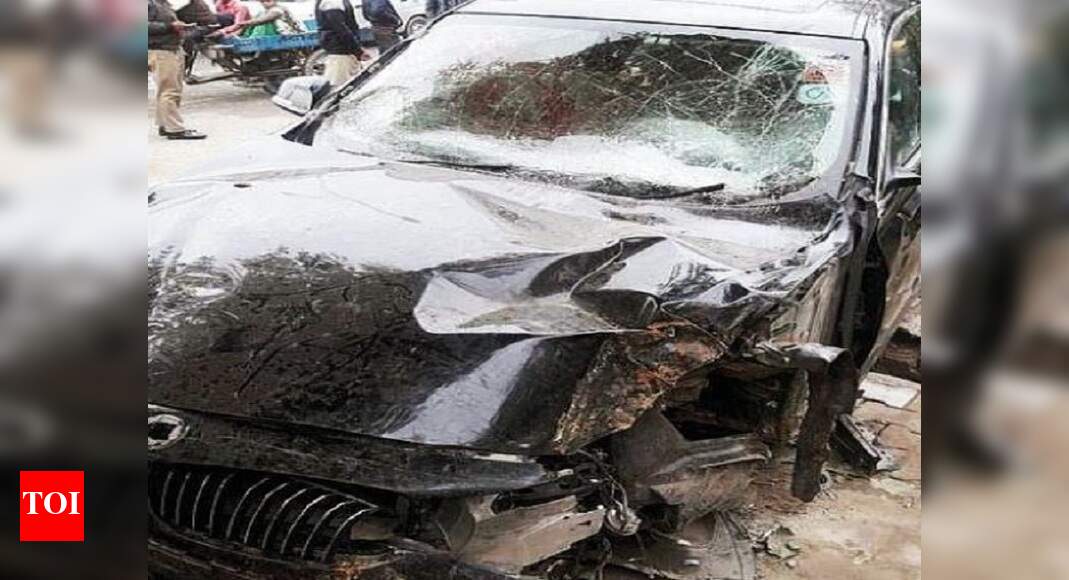 Noida Property dealer dies after his BMW crashes into barricade, day after birthday Noida