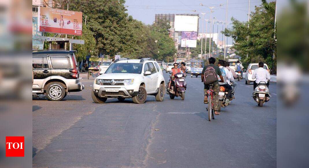 193 Barodians lose licence for wrong side driving Vadodara News