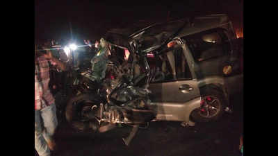 Five of a family killed in road accident in Bengaluru