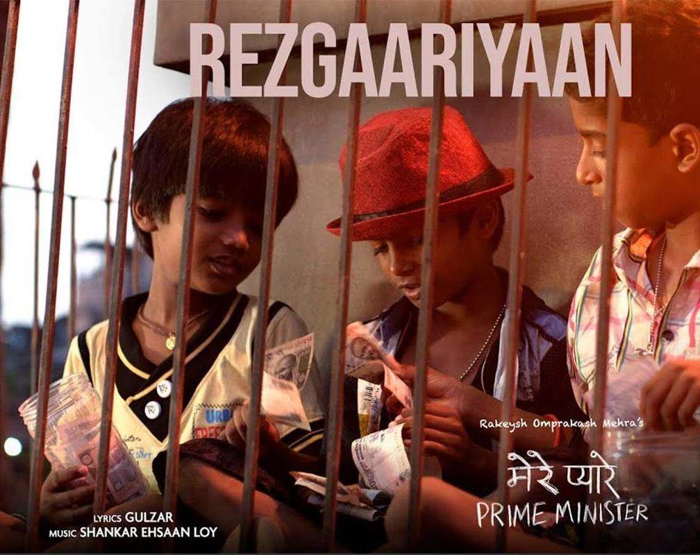 
Mere Pyare Prime Minister | Song - Rezgaariyaan

