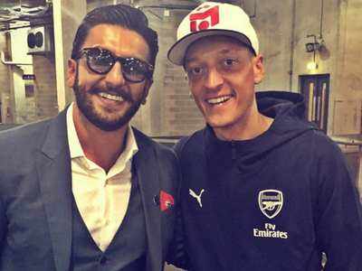 Arsenal star Mesut Ozil calls out fans in India, Ranveer Singh responds with lots of love to Mesut Bhai