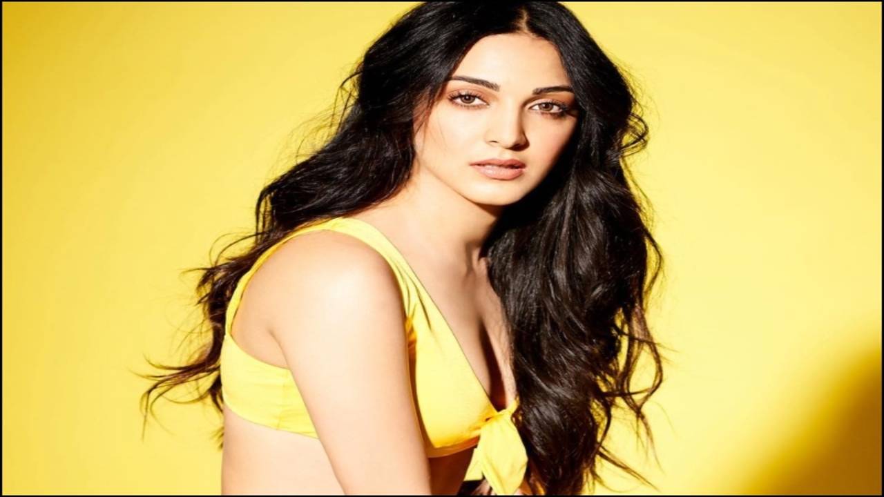 Hotness Unlimited! Drool-worthy poses of Kiara Advani during the latest  photo-shoot | Telugu Movie News - Times of India