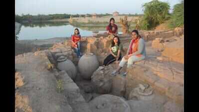 Women's Day: Explorers of Vadnagar