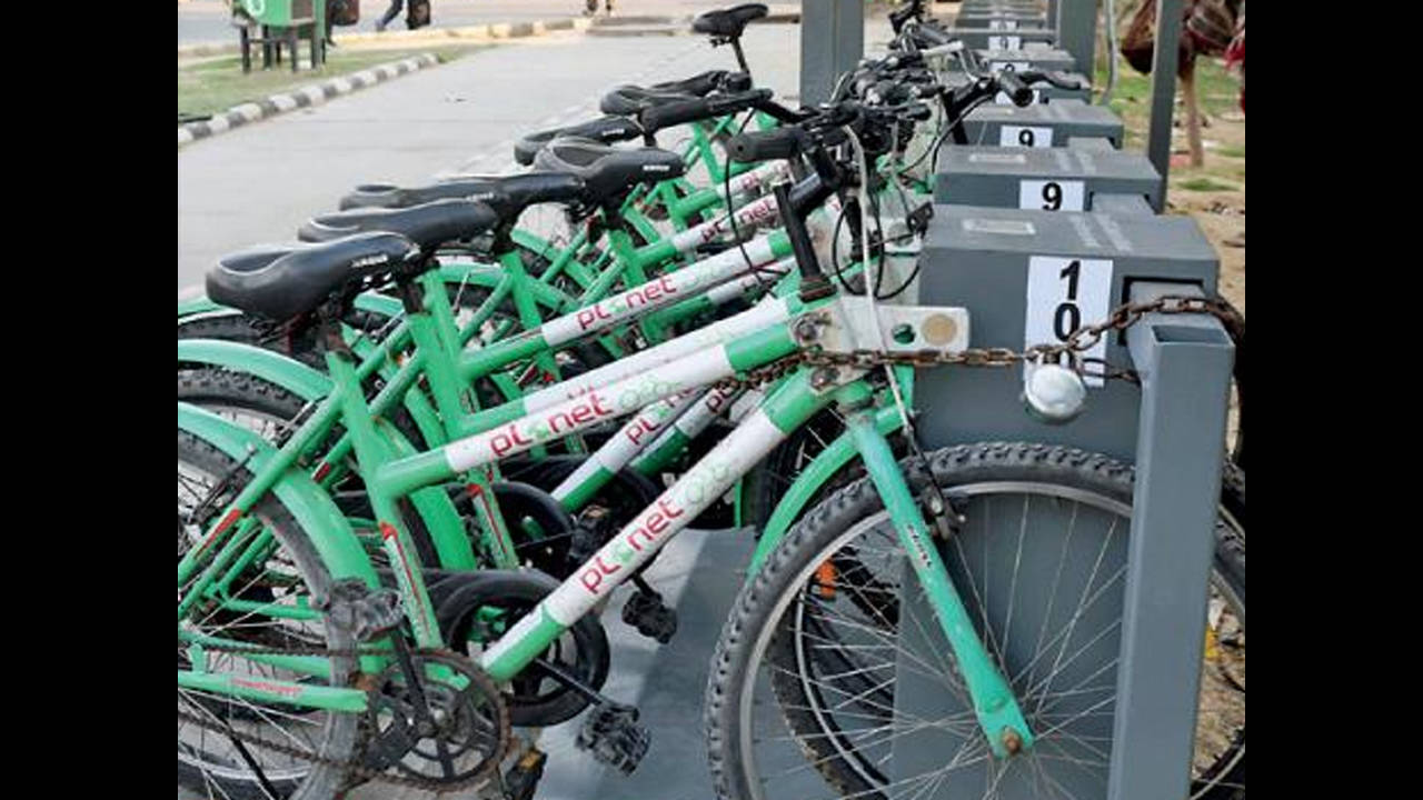 Cycle market cheap in chandni chowk