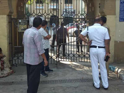 Kolkata: Maulana Azad College remains tense after clash between rival student groups