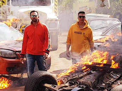 Khatron Ke Khiladi 9 finale: Akshay Kumar plays with fire, requests host Rohit Shetty, 'Don’t tell my Wife'