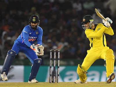India vs Australia, 4th ODI: Australia beat India by four wickets, level series 2-2