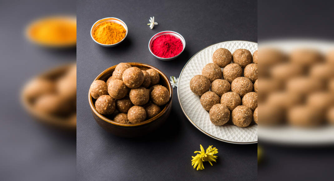 Navratri Til Mawa Ladoo Recipe: How to make Tik Mawa Ladoo Recipe for Navratri | Homemade Til Mawa L