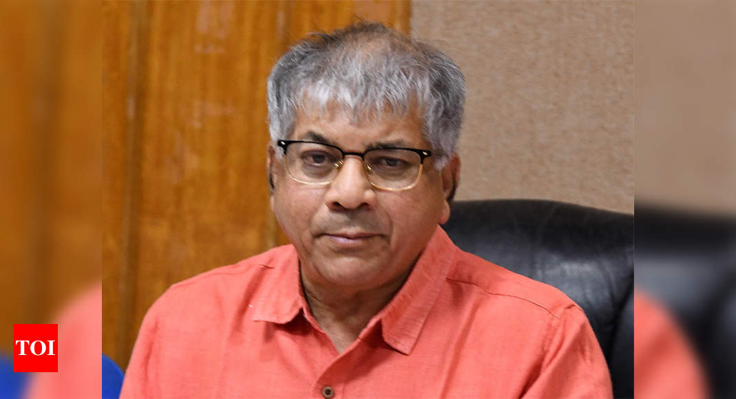 Prakash Yashwant Ambedkar: Prakash Ambedkar's Front To Contest All 48 ...