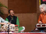 Ustad Zakir Hussain and Pandit Shivkumar Sharma 