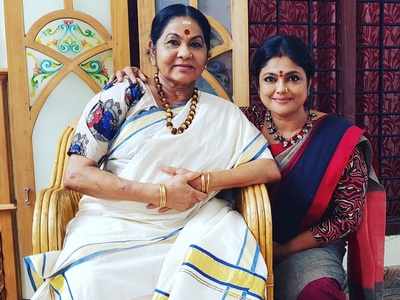 Manju Pillai wishes her on screen mother in law KPAC Lalitha on