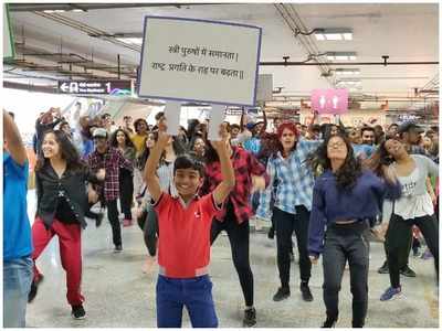 100 kids participated in a flash mob for Women’s Day