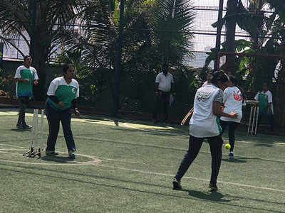 90 Mumbai women play cricket to celebrate the spirit of womanhood