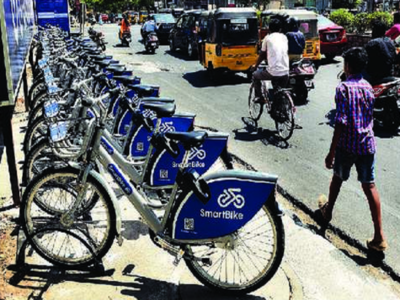 Smart bikes take over Anna Nagar pavements push pedestrians to