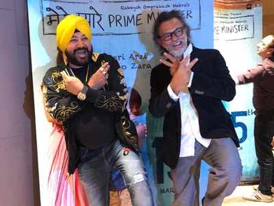 Daler Mehndi got overwhelmed after the special screening of 'Mere Pyare Prime Minister'