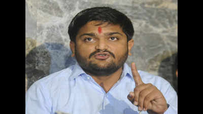 Congress scouts for safer Lok Sabha seat for Hardik Patel