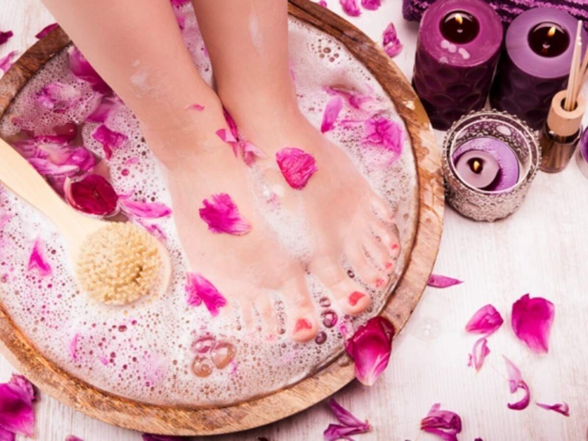 Best Foot Scrubs For Amazing Looking Feet