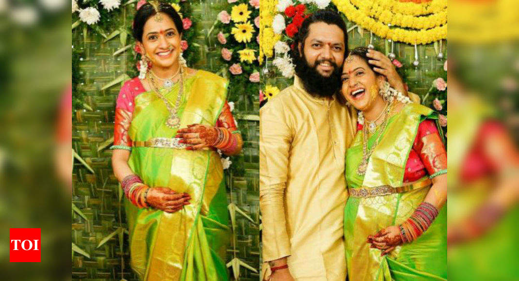 Tv Host Lasya Manjunath Looks Radiant And Happy At Her Baby Shower See Pics Times Of India