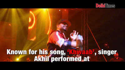 Singer Akhil enthralls audience at Kirori Mal College fest