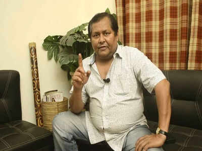 Kharaj Mukherjee remembers his close association with Chinuda | Bengali  Movie News - Times of India