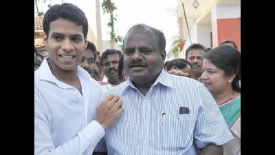 Nikhil Kumaraswamy braces for tough fight as Sumalatha enters Mandya fray