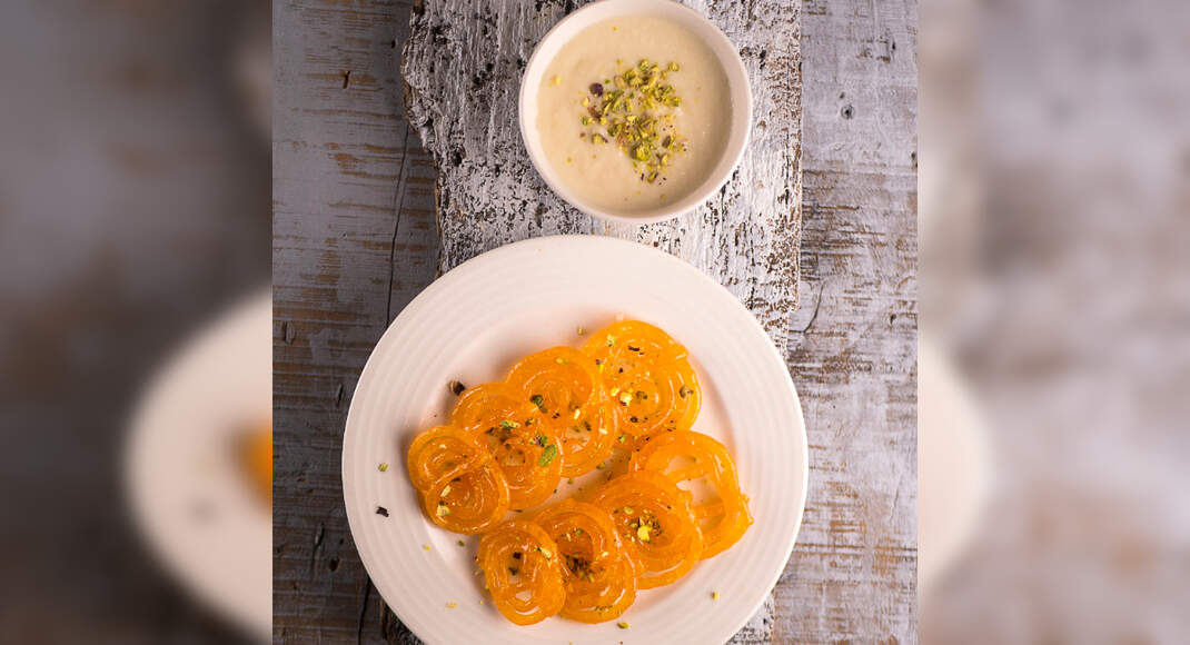 Doodh Jalebi Recipe: How to make Doodh Jalebi Recipe at Home | Homemade Doodh Jalebi Recipe - Times Food