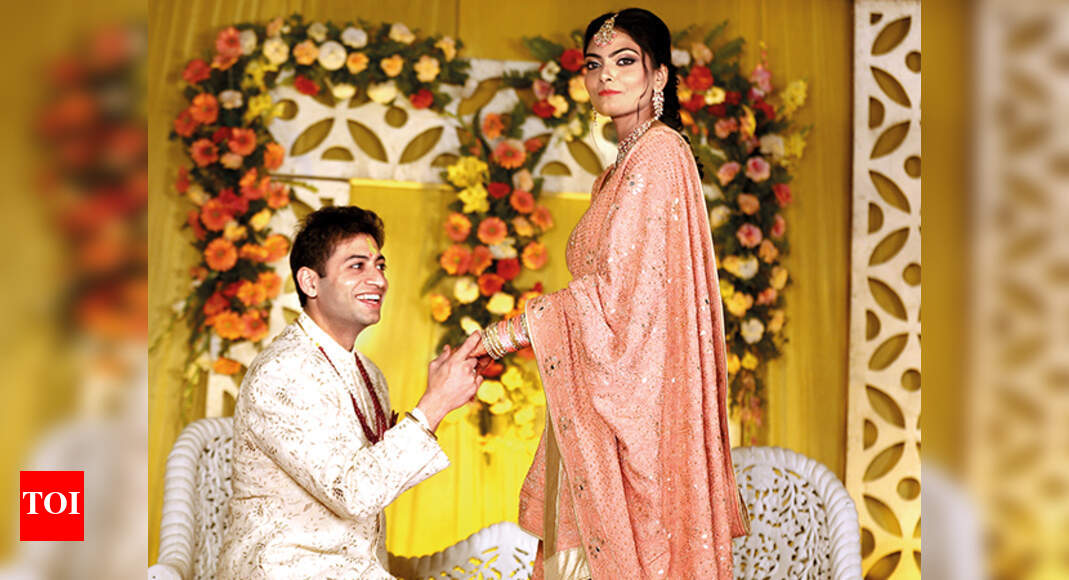 A glittering engagement for Armaan and Mehak in Lucknow | Events Movie ...