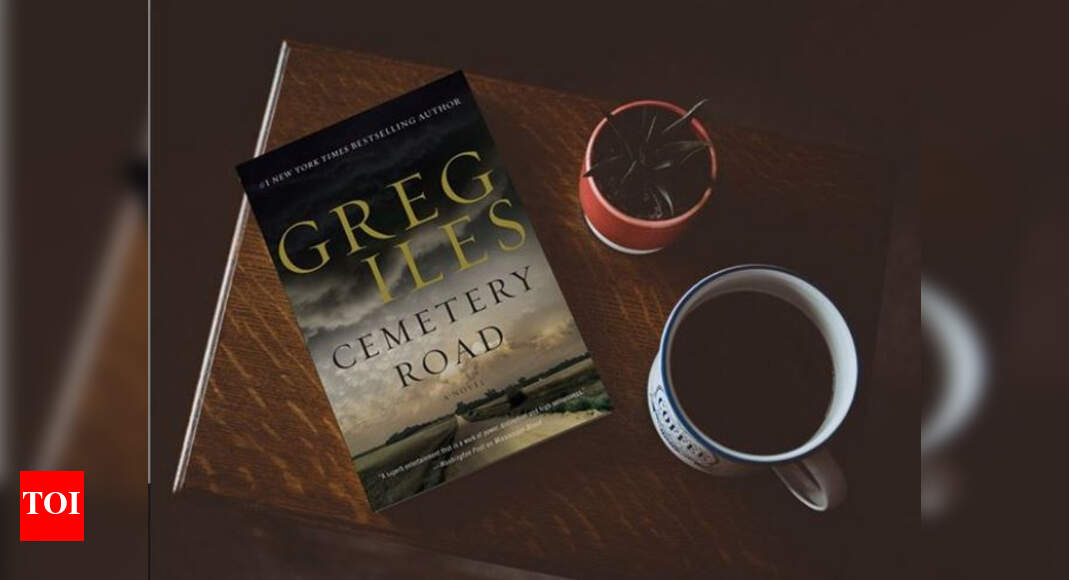 Micro review 'Cemetery Road' by Greg Iles is a standalone murder mystery that gives you a fresh